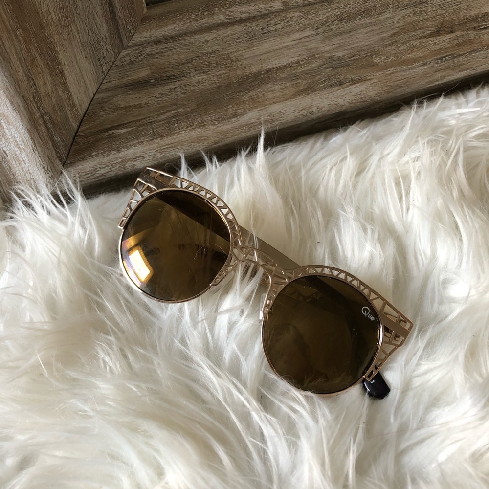 Quay gold Fleur Sunglasses